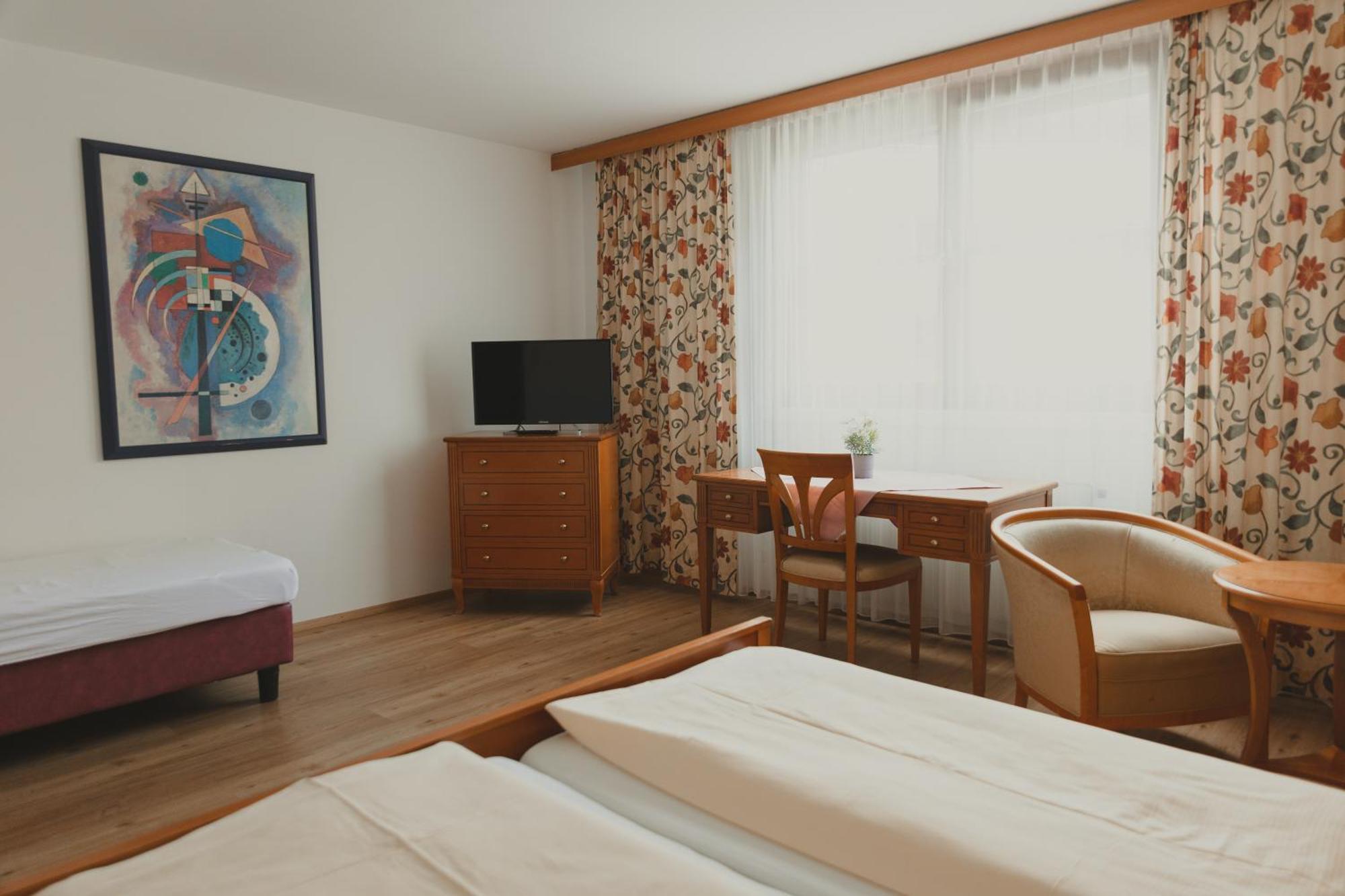 Sommerhotel Karwendel Innsbruck Exterior photo